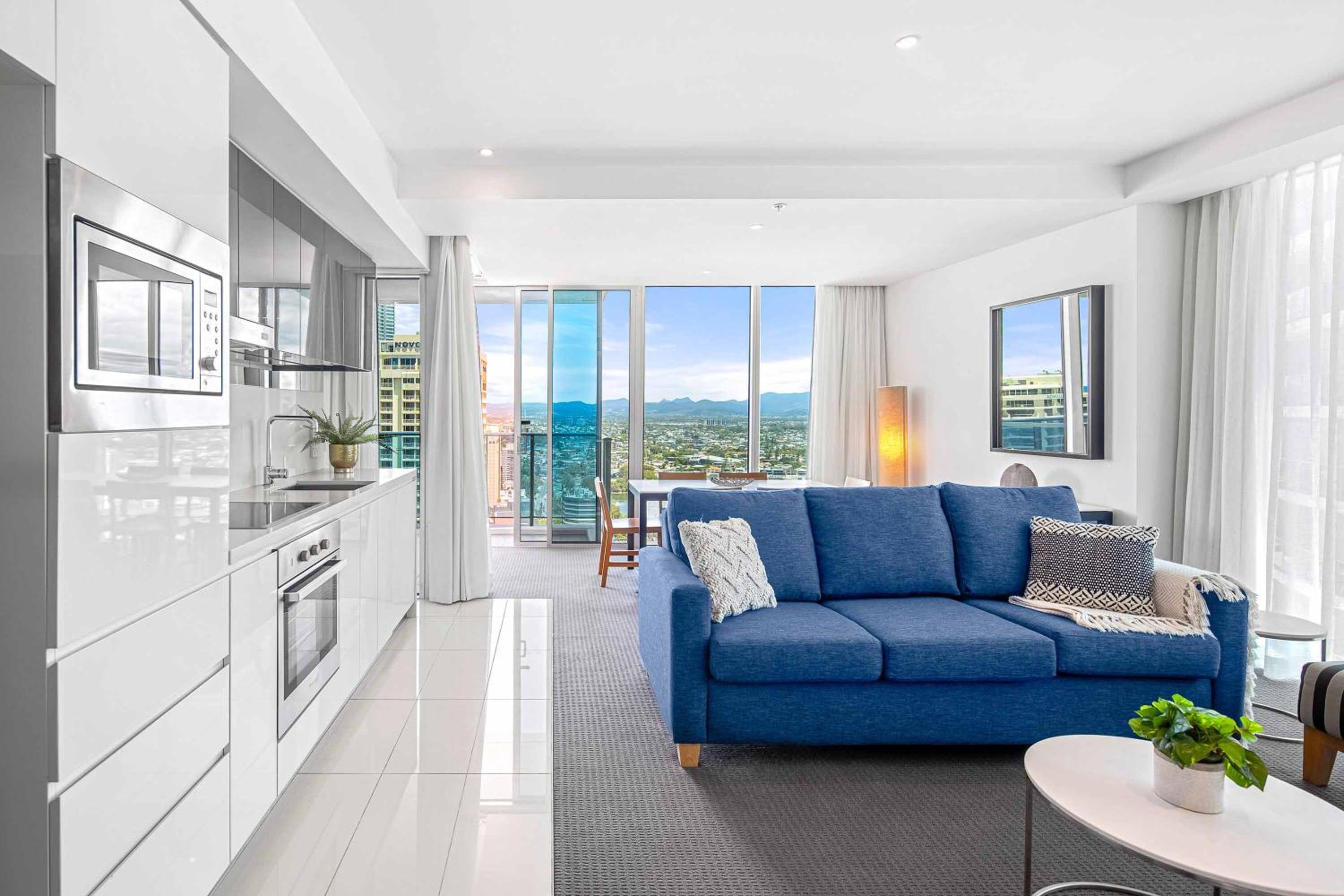 Two-Bedroom, Two Bathroom Level 27 Ocean View photo 1