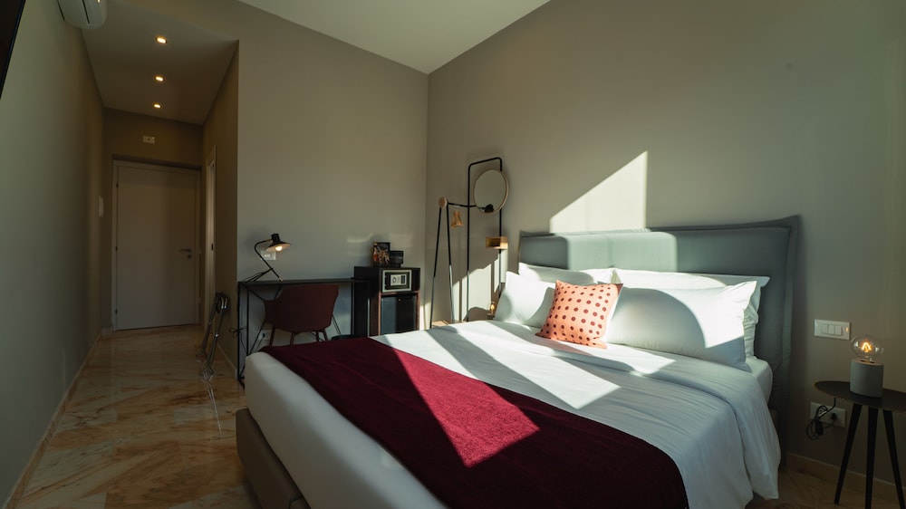 Design Double or Twin Room photo 3