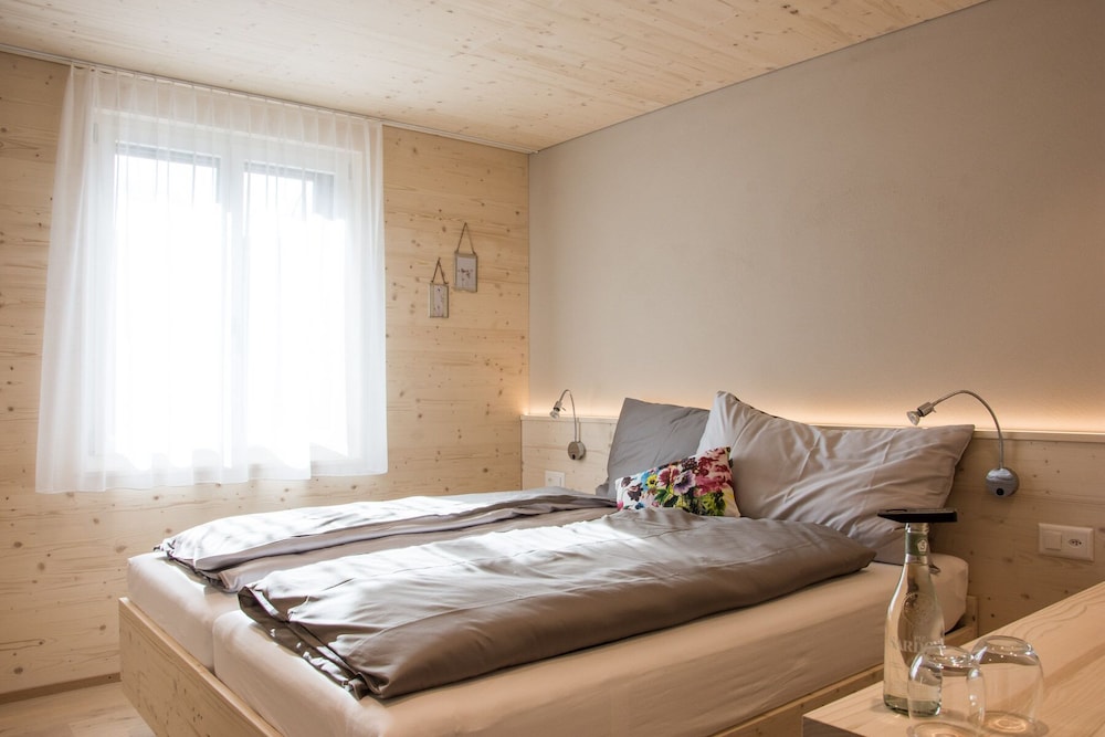 Standard Double or Twin Room - Photo 1