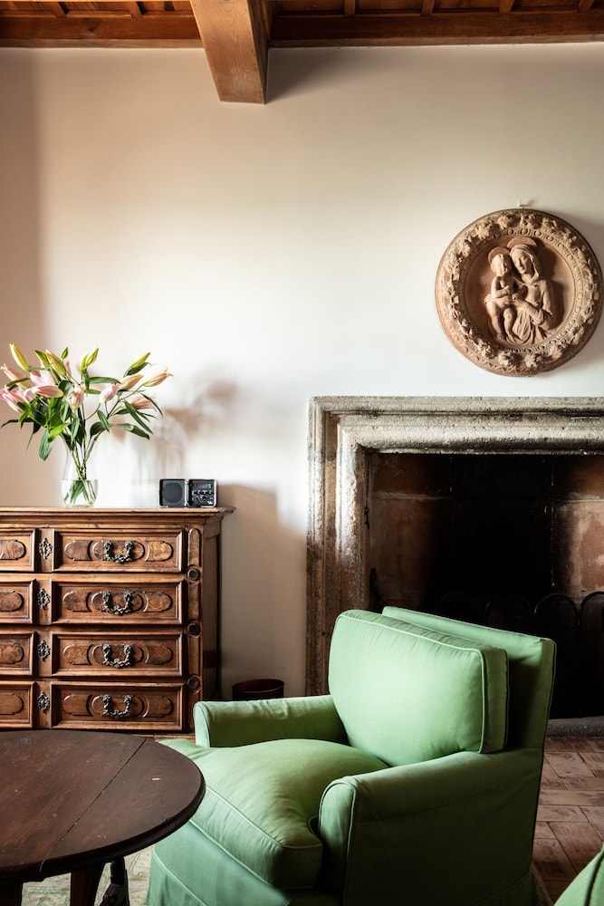 The Olive Suite photo 2