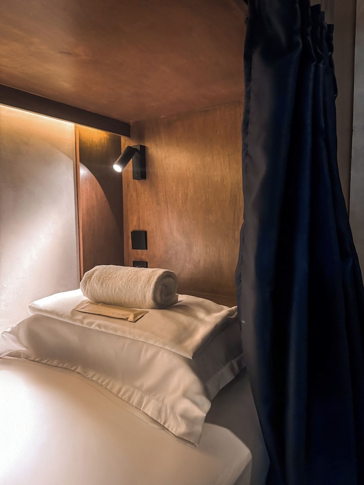 Economy Suite, Multiple Beds photo 3