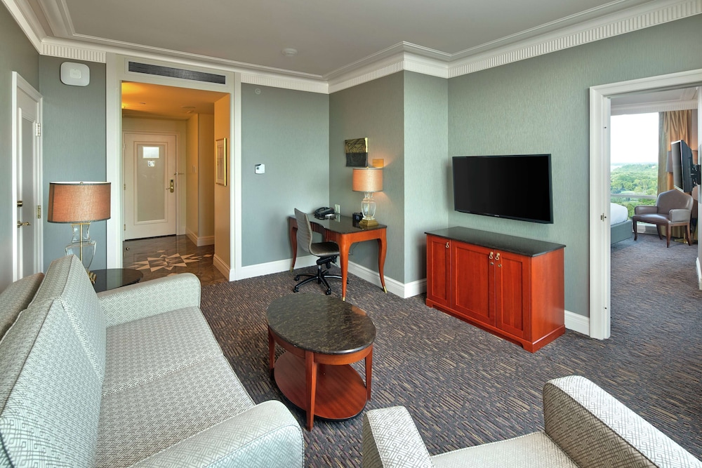 Suite, Club Lounge Access photo 2