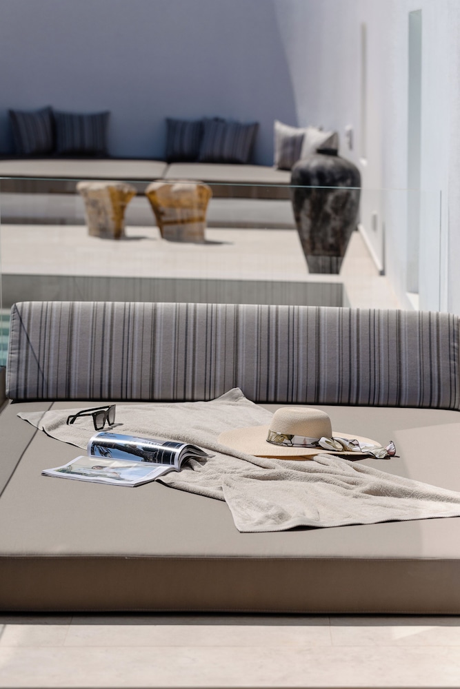 Junior Suite with Private Pool & Heated Outdoor Jetted Tub - Photo 21