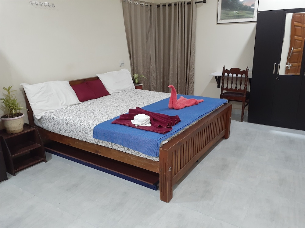 Basic Double Room
