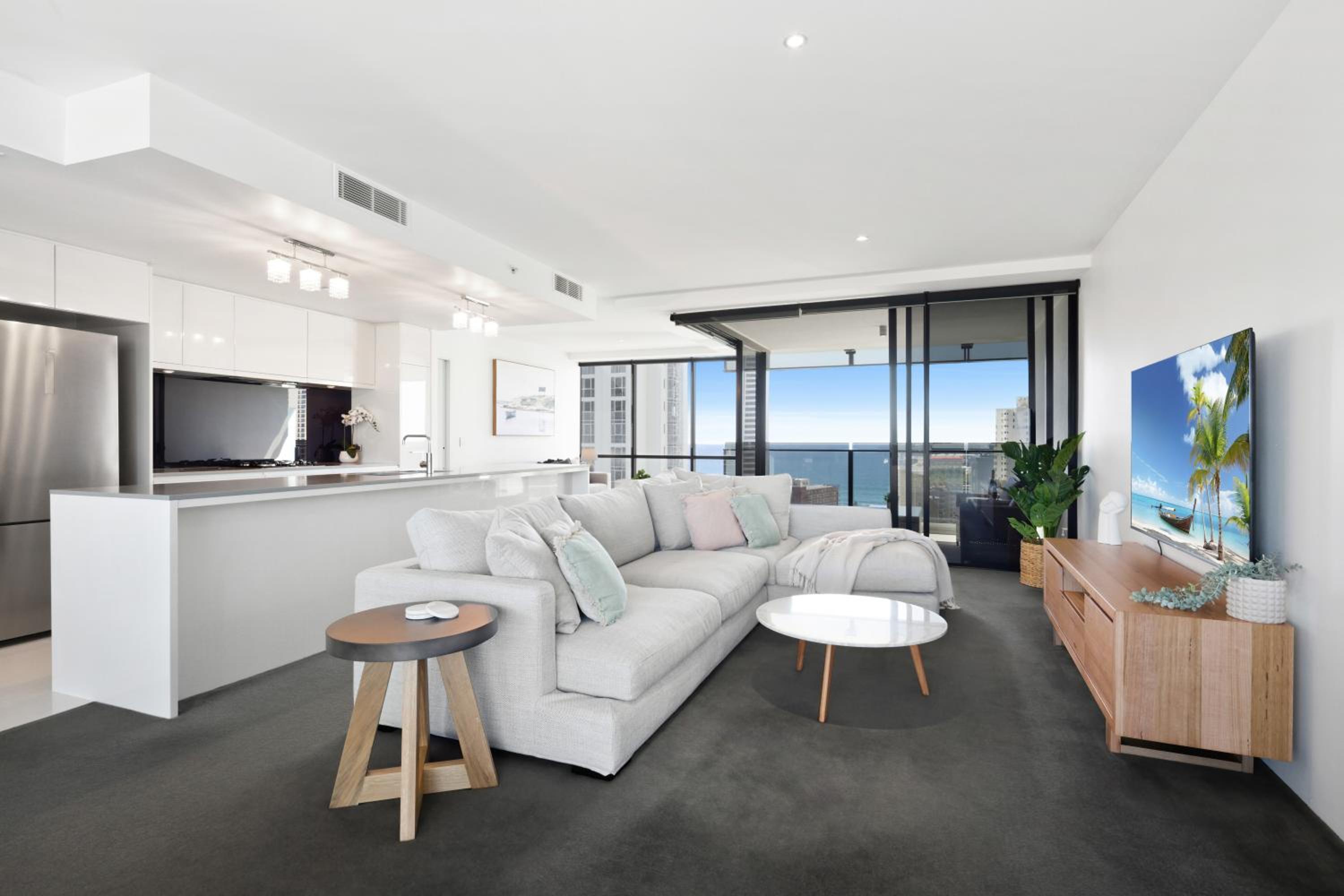 Two-Bedroom, Two-Bathroom Spa Apartment With Study & Ocean & River Views - Level 17