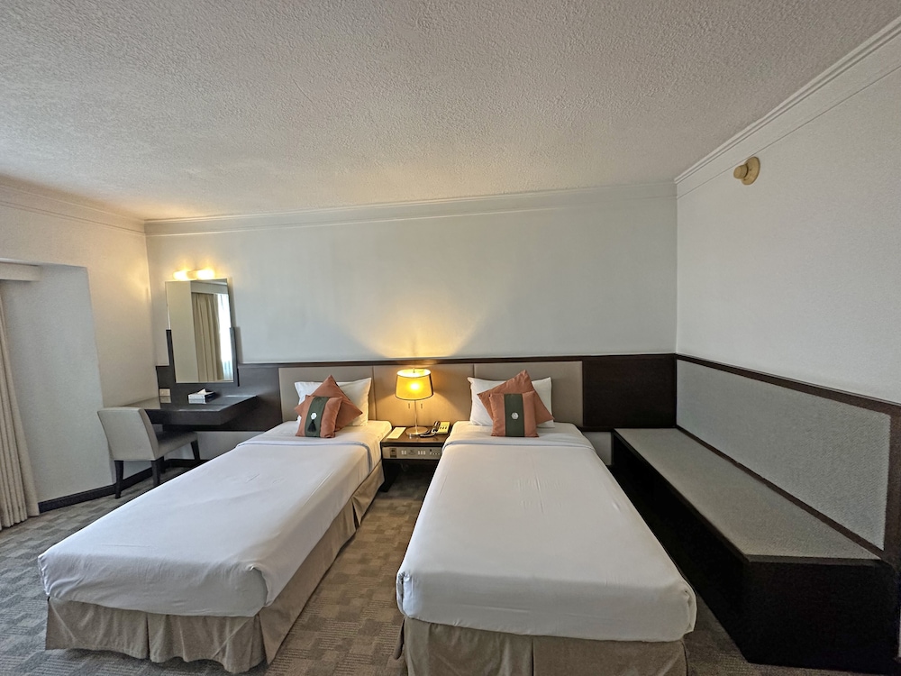 Deluxe Twin Room - Photo 7