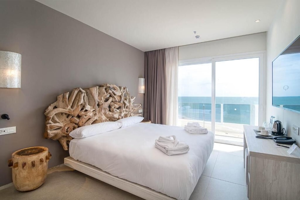 JUNIOR SUITE PREMIUM