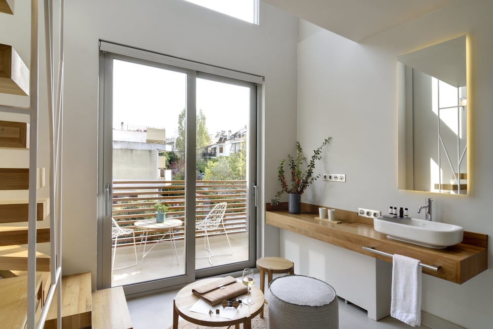 Loft Suite - Photo 6