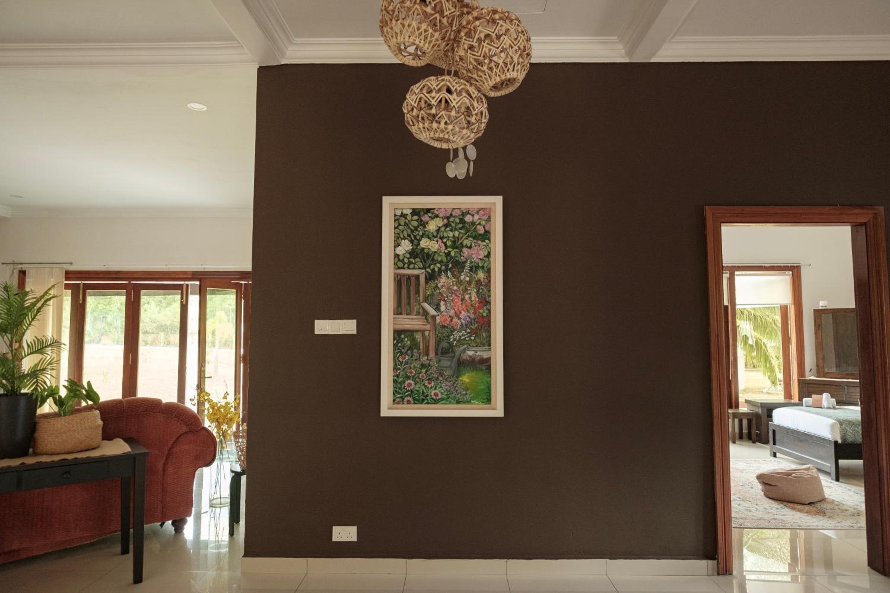 Three-Bedroom Villa - Photo 8
