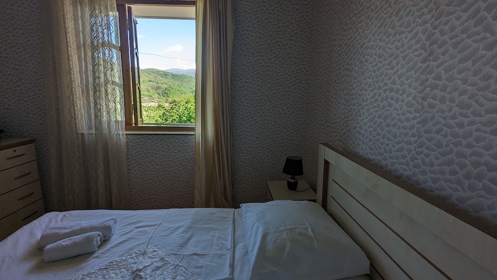 Standard Room photo 3