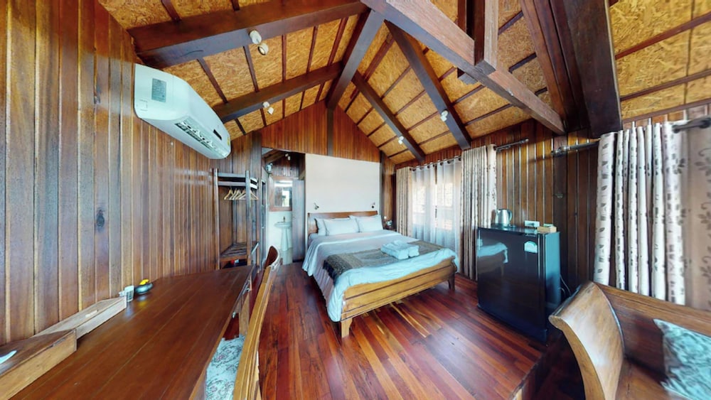 Deluxe Room, Ocean View