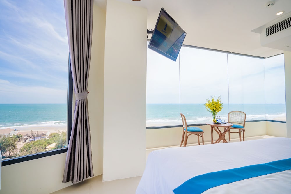 Suite, Sea View - Photo 4