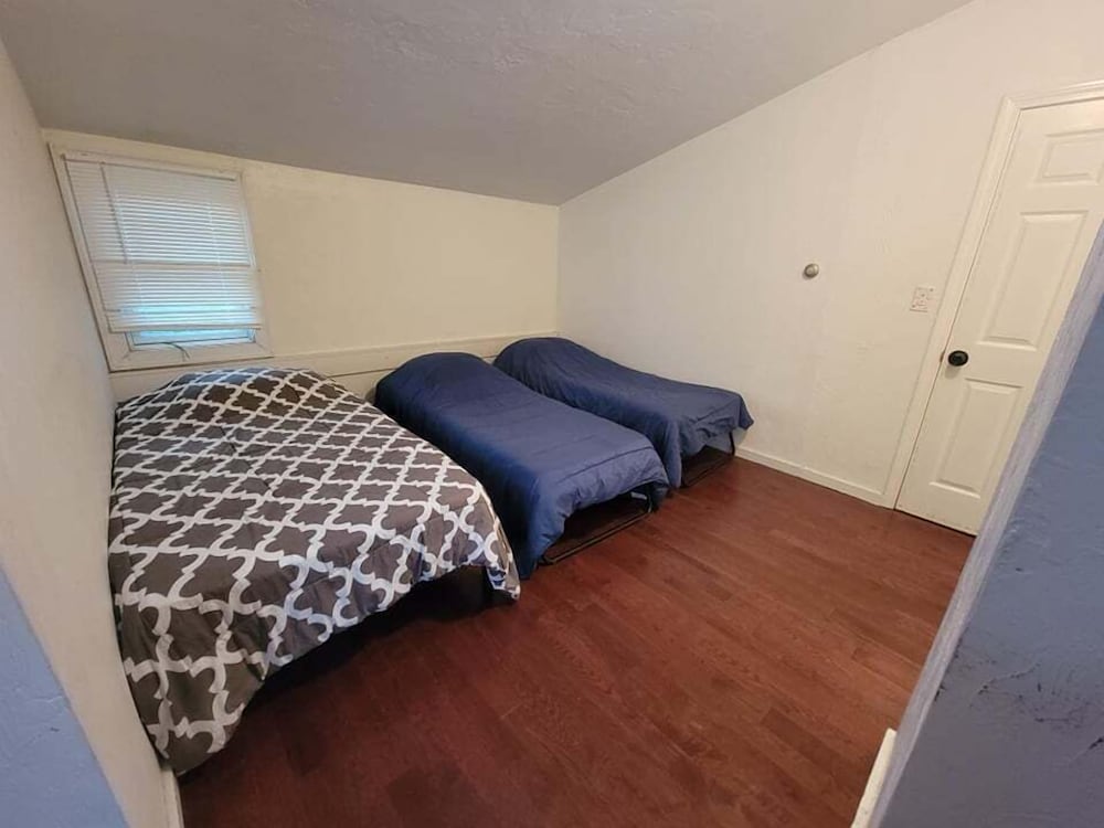 Family Room photo 1