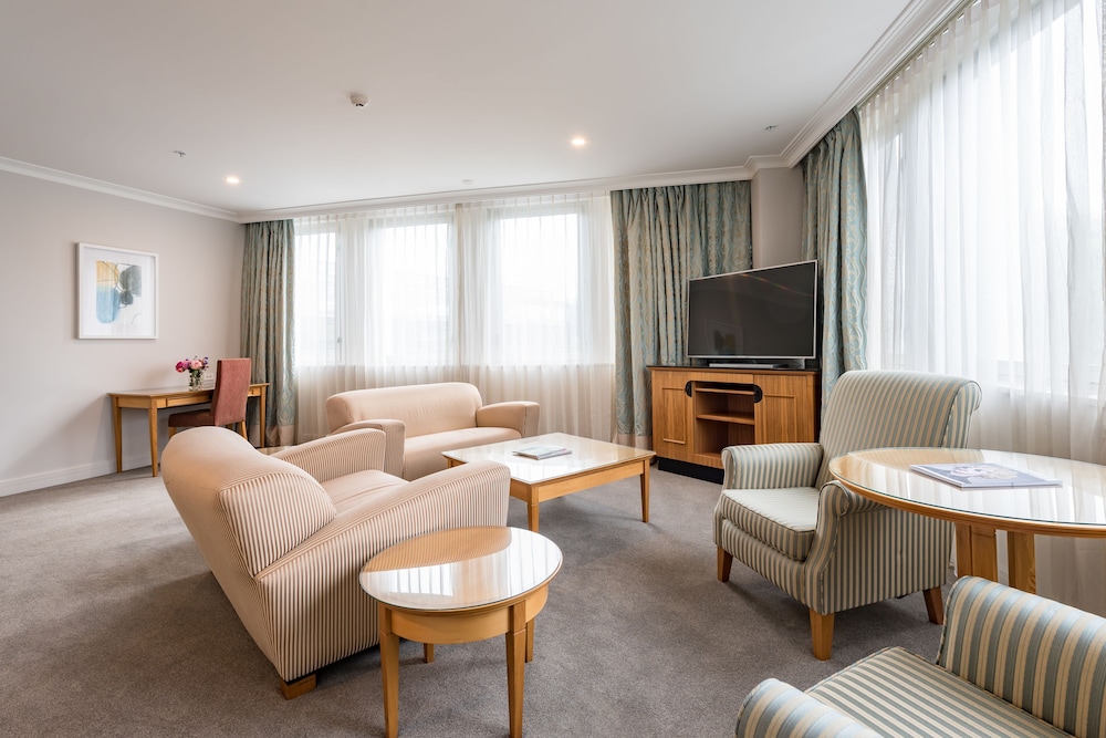 Classic 1 Bedroom Suite