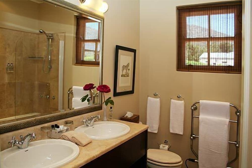 Deluxe Room, Garden View photo 3