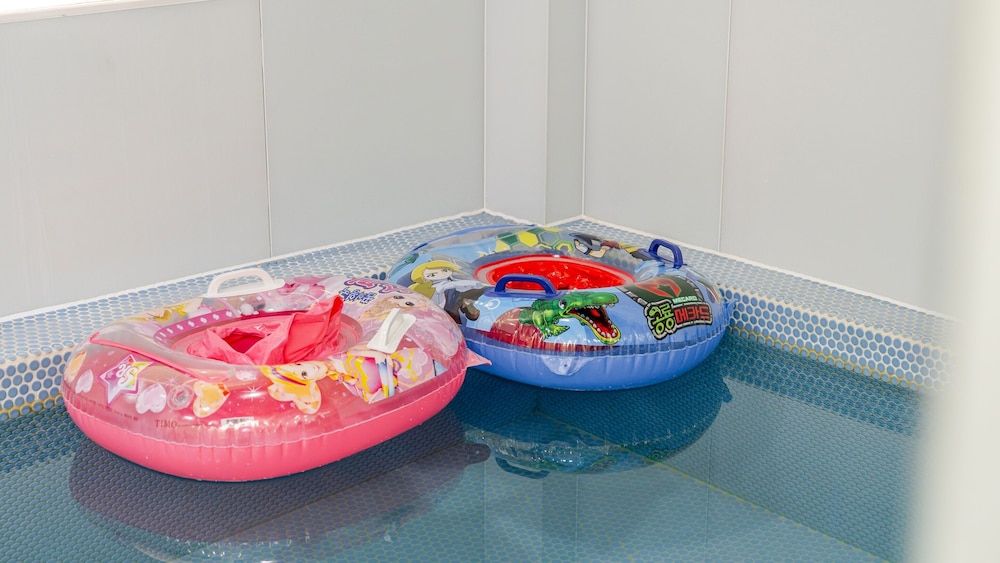 Basic Room, 1 Bedroom (Room A101 (Luxury Kids Pool Villa)) - Photo 14