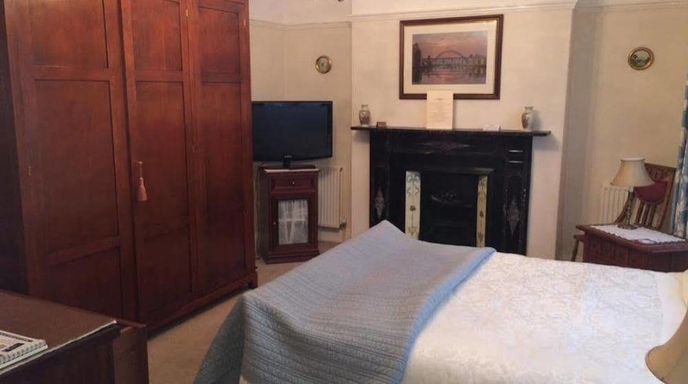 Deluxe Double Room, Sea View (Shower) photo 2