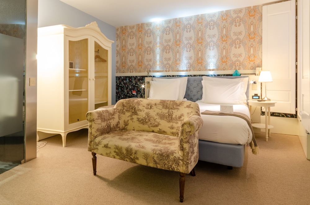 Superior Double or Twin Room, City View