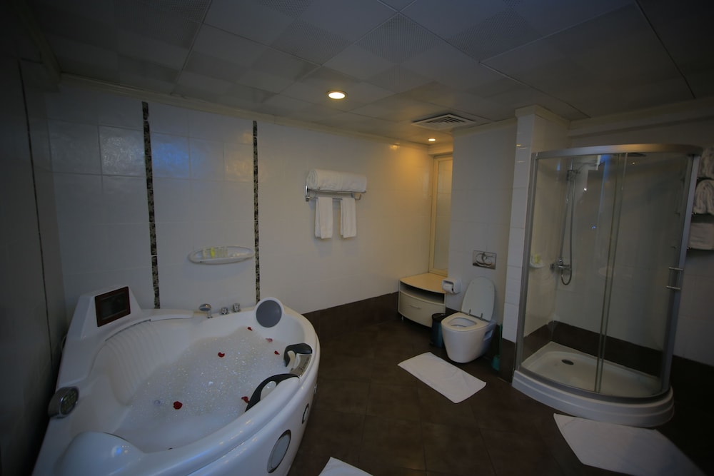 Junior Suite - Photo 16