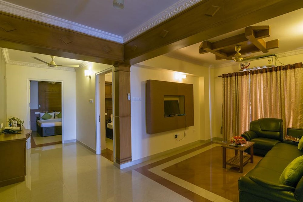 Deluxe Suite photo 3