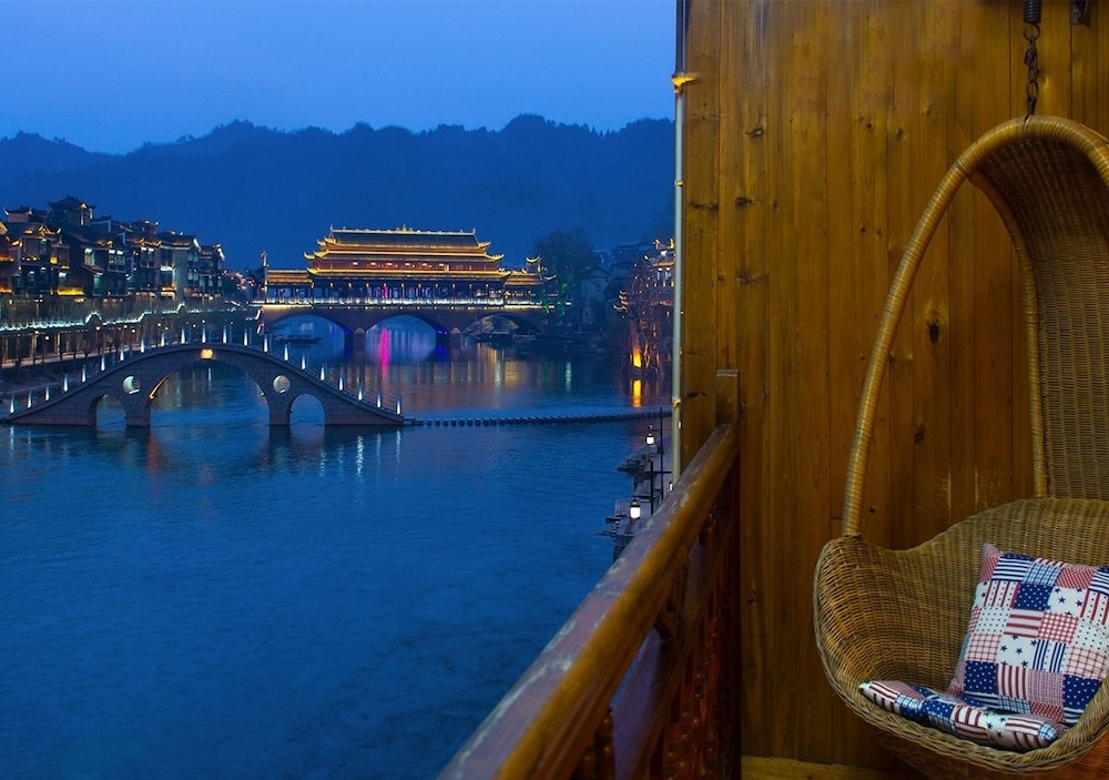 Comfort Double Or Twin Room, Multiple Beds, Accessible, Lake View photo 1