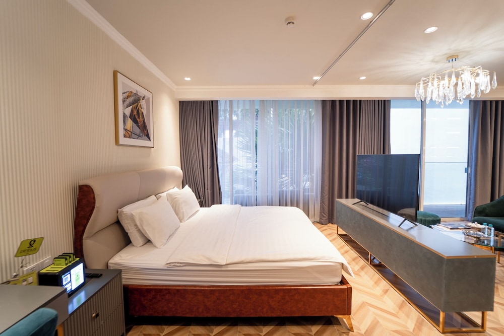Premium Apartment, 1 Bedroom, City View photo 3