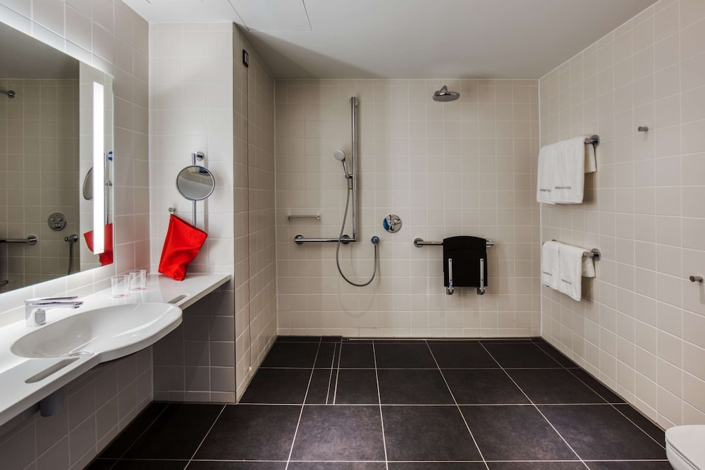 Room, Accessible - Photo 1