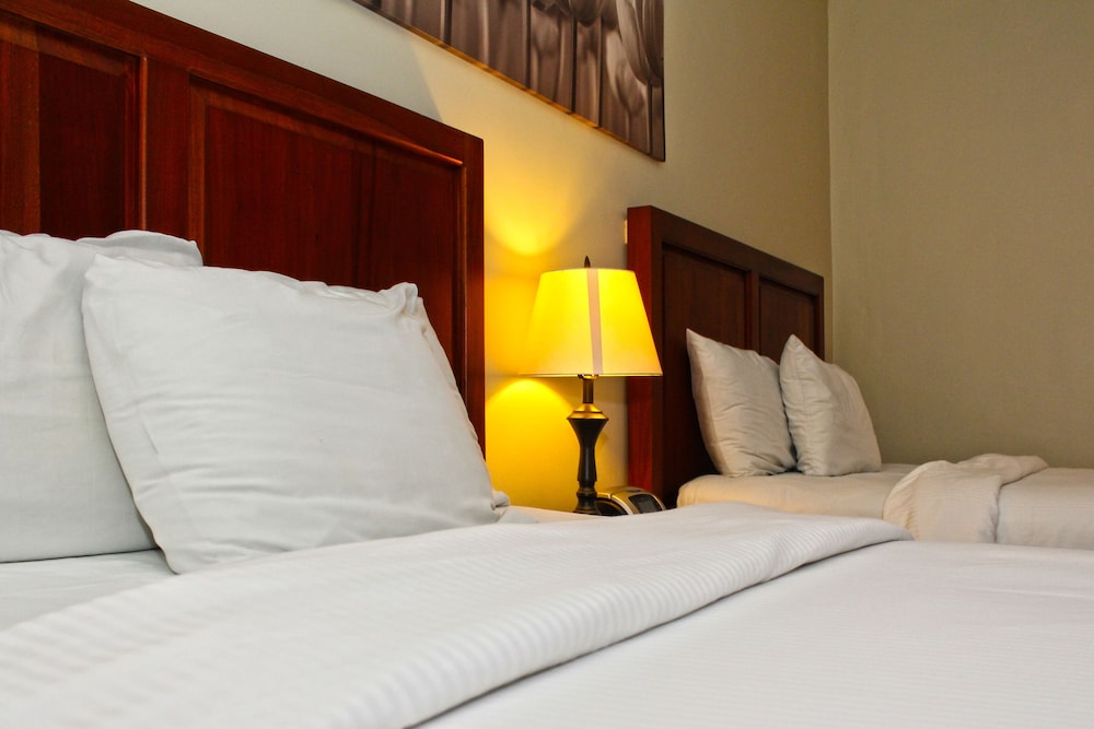 Double Room, 2 Double Beds photo 2