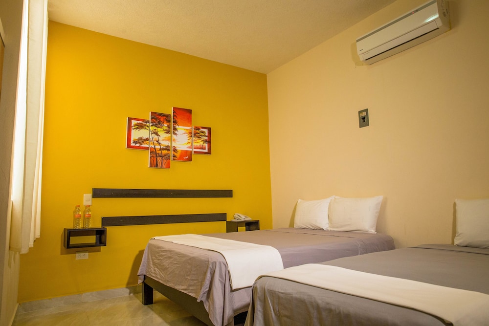Basic Double Room, 1 Queen Bed photo 2