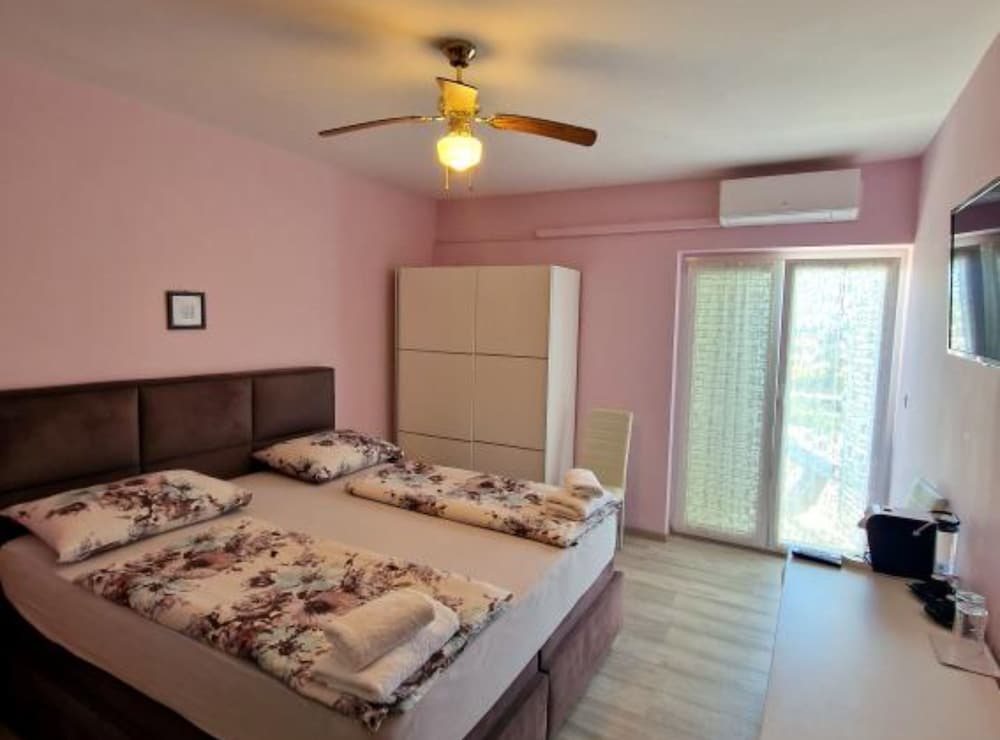 Double Room (Pansion Belvedere - Comfort Double Be)