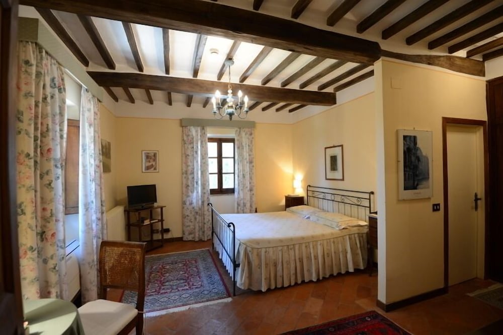 Classic Triple Room