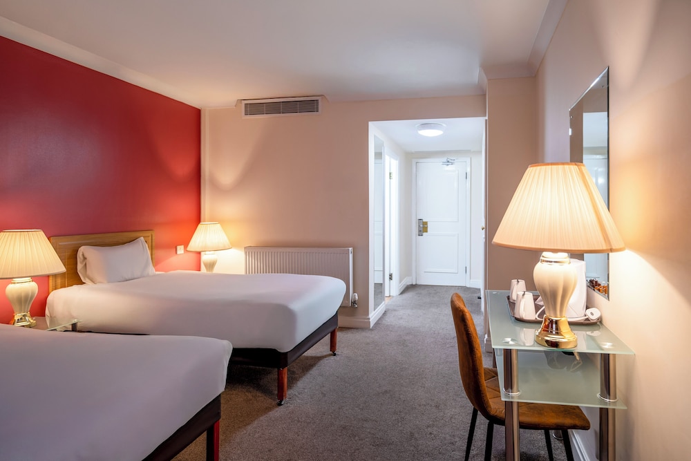 Twin Room - Photo 6
