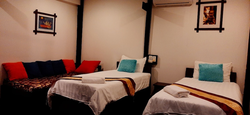 Lao Wooden House - Double Room photo 3