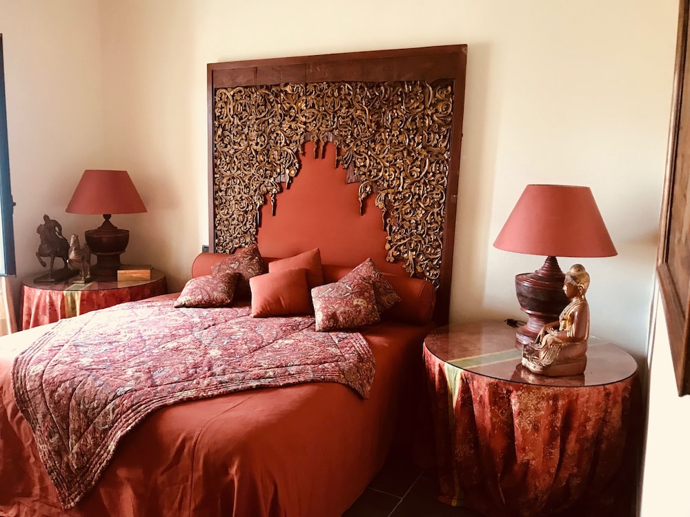 Luxury Suite, Garden View, Ground Floor photo 2