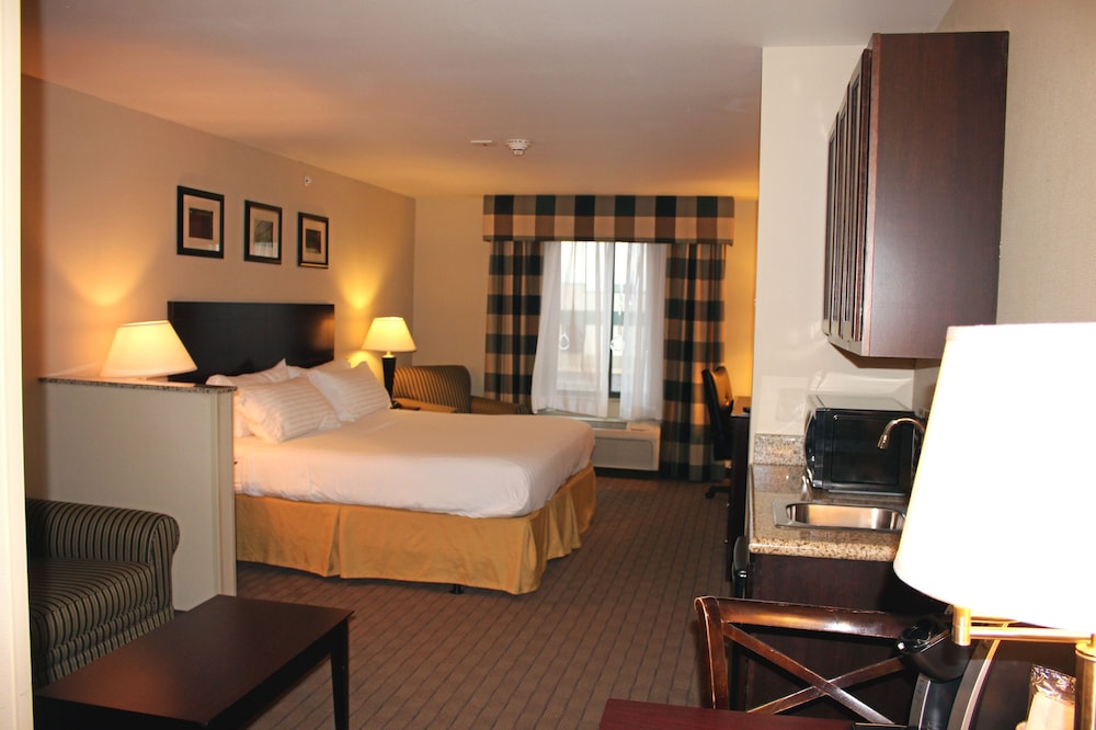Standard Room, 1 King Bed, Accessible (Mobility) - Photo 1