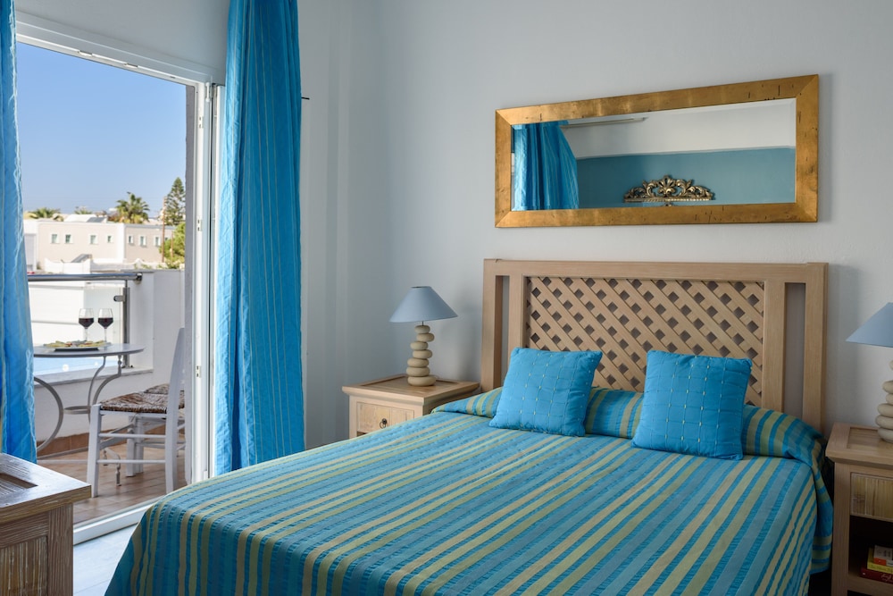 Superior Double Room - Photo 1