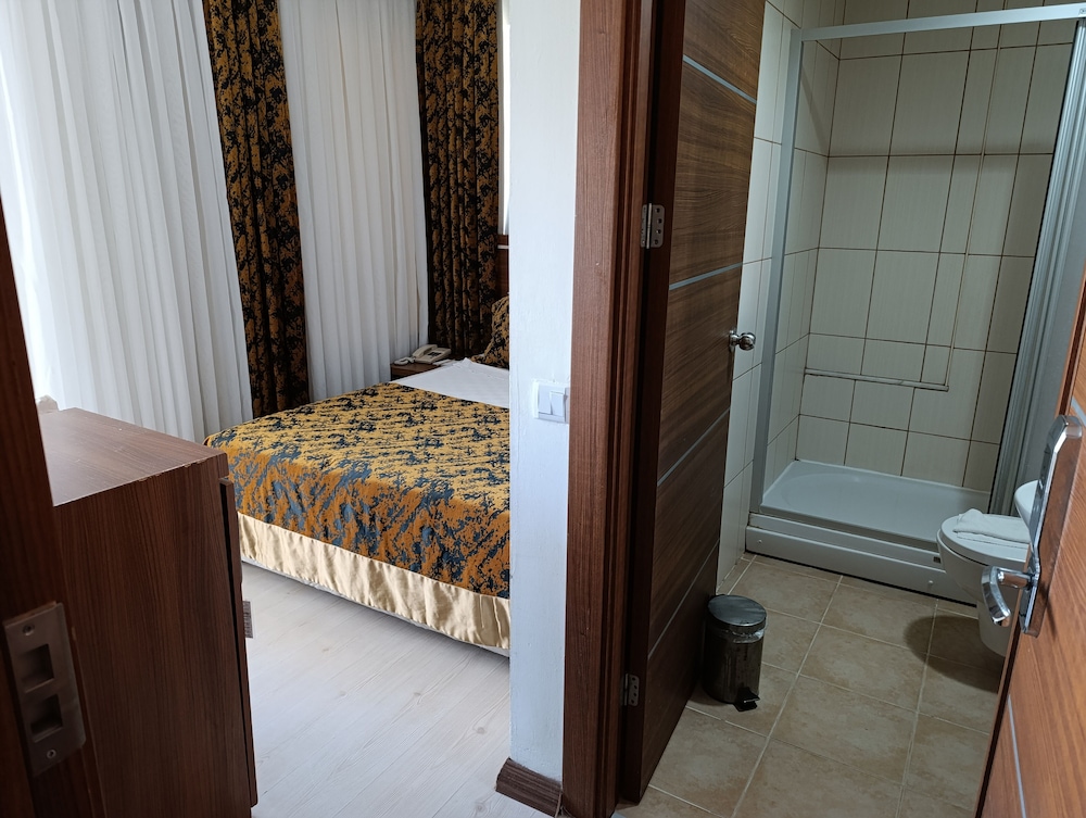 Economy Double Room, City View