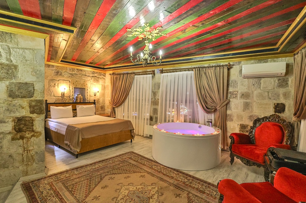 King Suite photo 3