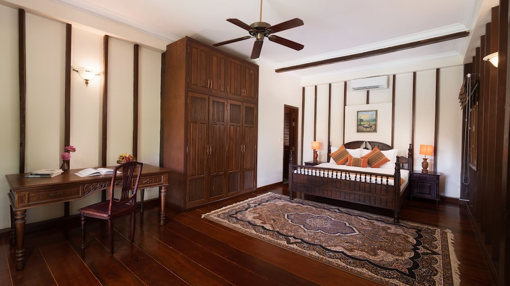 Private Three-Bedroom Home - Daily Afternoon Tea + Personal Chef