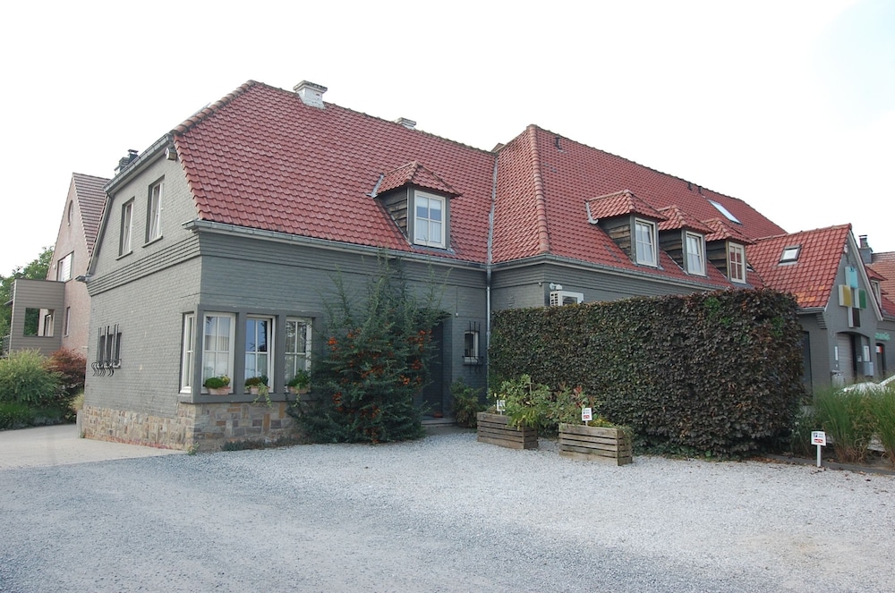 Twin Room, Ground Floor photo 3