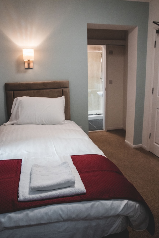 Standard Room photo 2