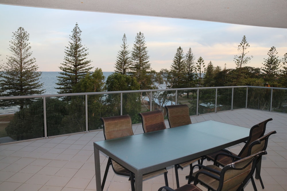 3 Bedroom Apartment - Ocean Views