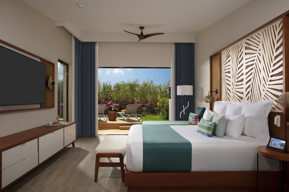 Preferred Club Two-Bedroom Villa With Pool - Photo 1