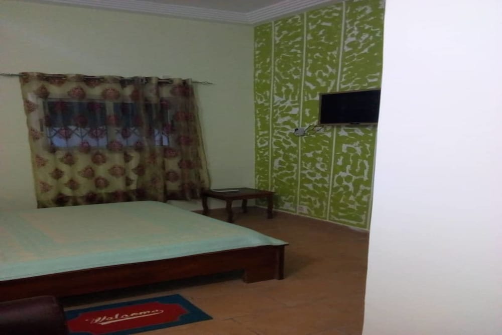 Superior Room, 1 Queen Bed photo 1