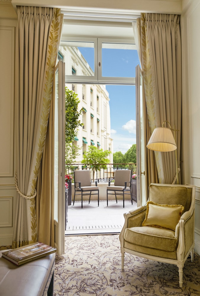 Terrace Suite, 1 King Bed