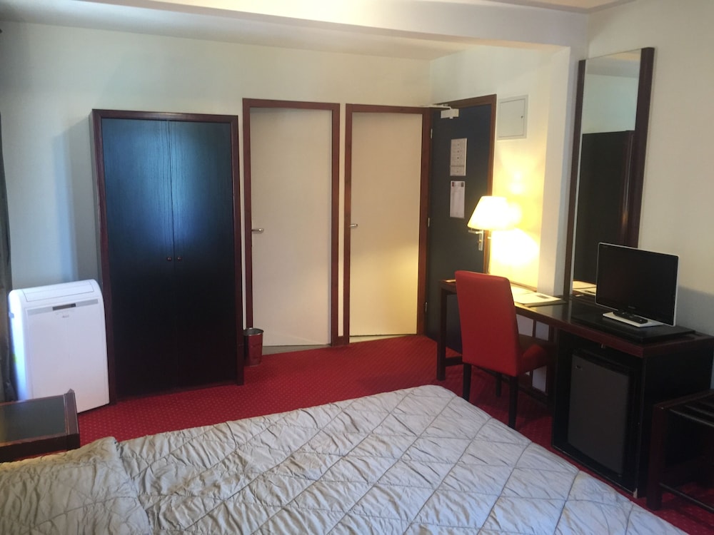 Standard Triple Room - Photo 5