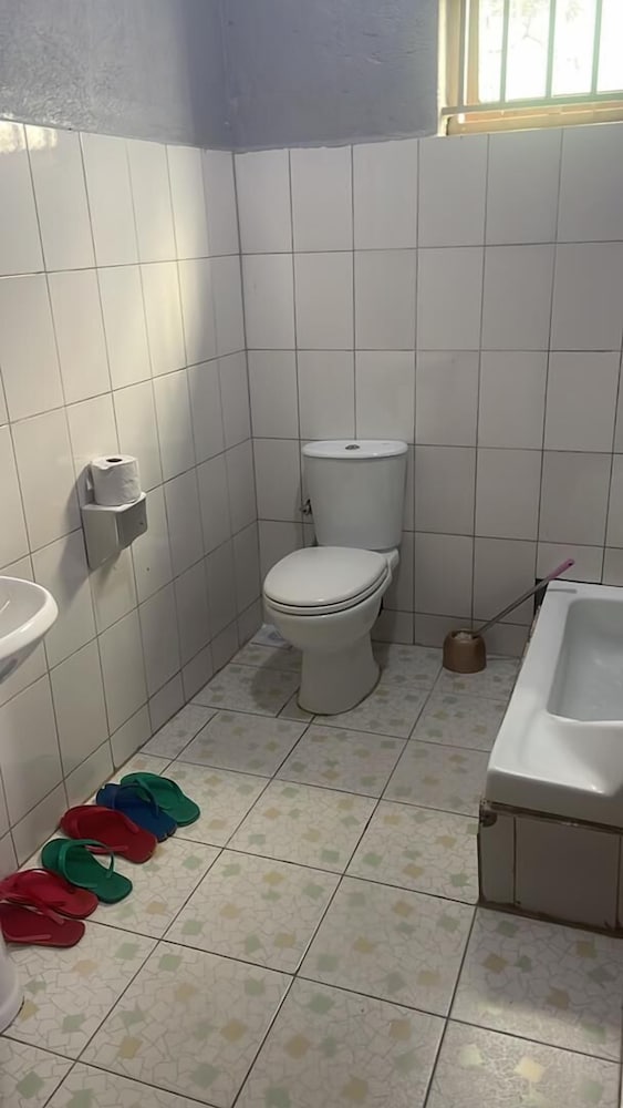 Family House, 3 Bedrooms, 2 Bathrooms, Lake View photo 3