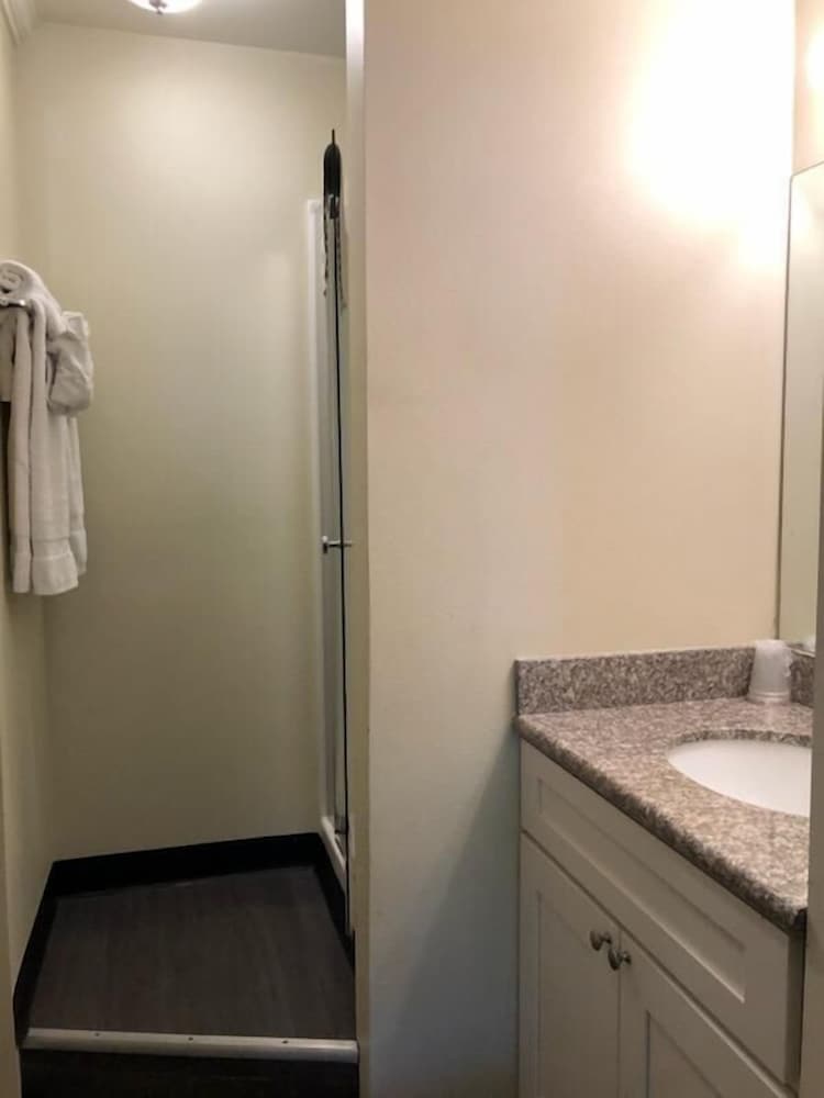 Classic Double Or Twin Room photo 2