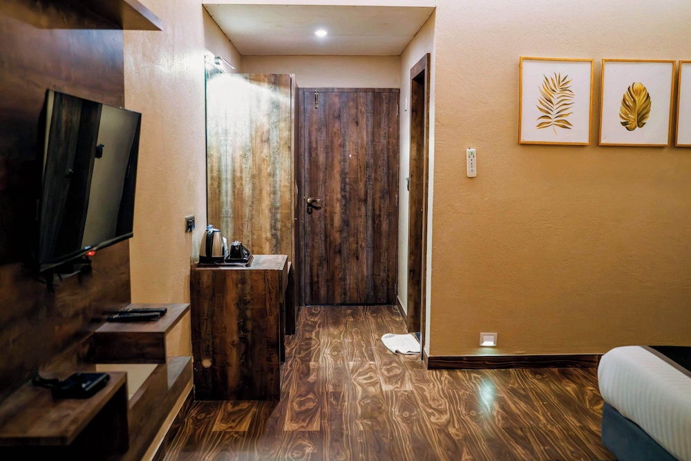 Premium Room - Photo 5