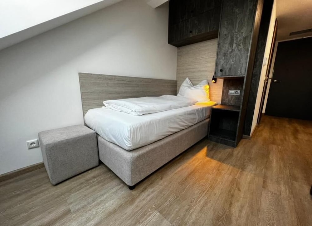 Studio Apartment without Kitchen photo 2